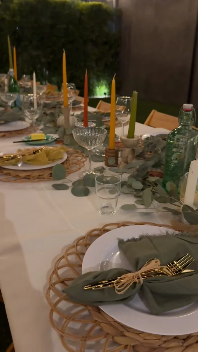 Friendsgiving / 40th